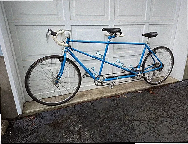 BURLEY TANDEM ROAD BIKE BLUE RARE COLOR LARGE SIZE NO PEDALS INCLUDED